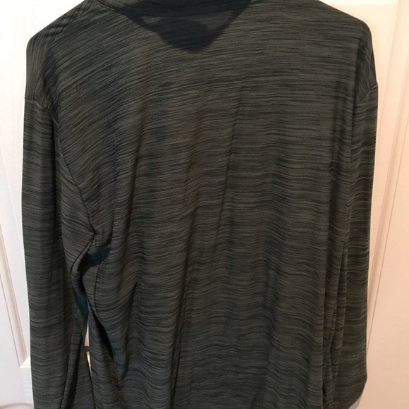 Nike Pullover - Picture 3 of 3